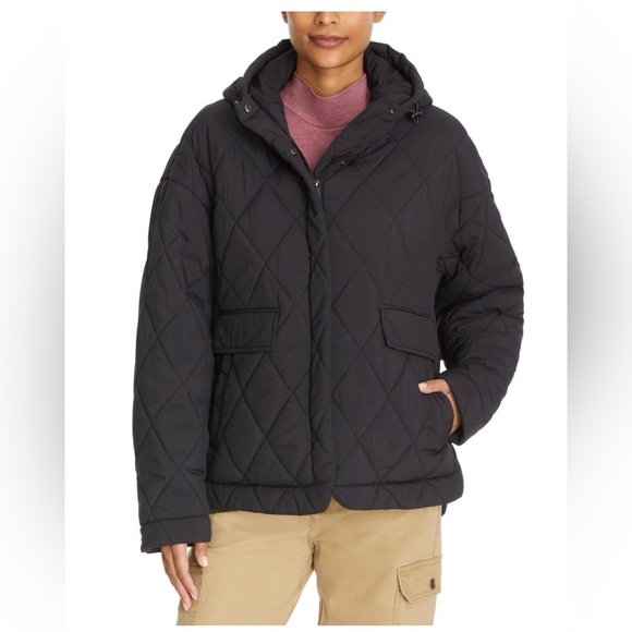 Bass Outdoor Jackets & Blazers - Black Quilted Bass Outdoor Women's High-Low Quilted Outdoor Puffer, Black Beauty